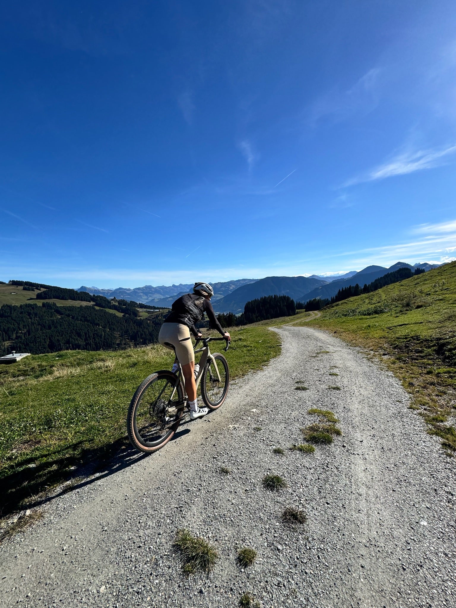 Radhose Bib light